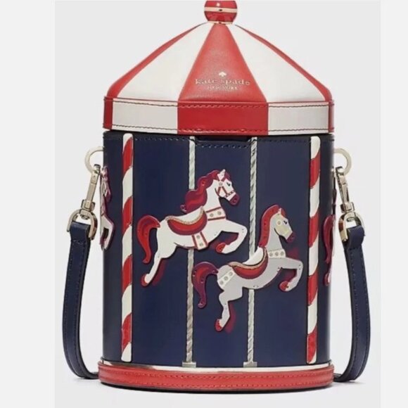 Kate Spade Winter Wonders Carousel 3D Crossbody Bag Novelty - Picture 3 of 5